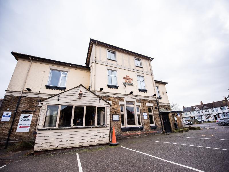 Oyo The Green Man Pub And Hotel London Exterior photo